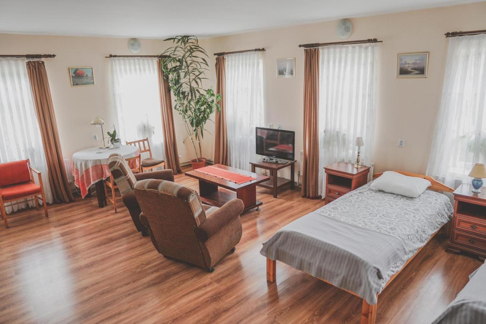 Aimasas Guest House Soleimi ภายนอก รูปภาพ